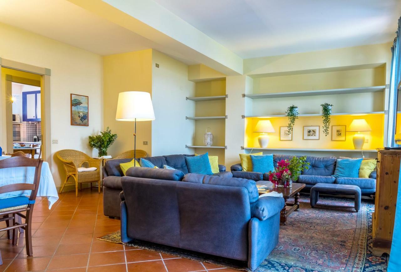 Les Suites - Apartments Riposto Dış mekan fotoğraf