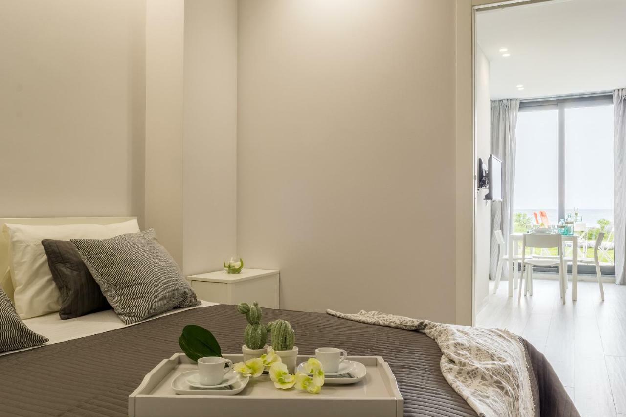 Les Suites - Apartments Riposto Dış mekan fotoğraf